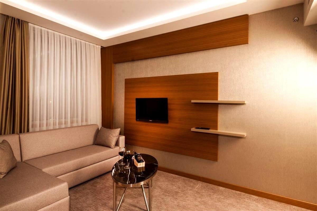 Majura Hotel Business Izmir Eksteriør billede